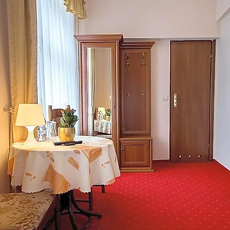 Zamek * Chałupki